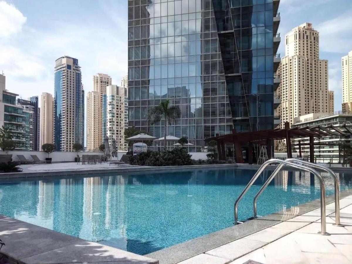 Silverene Towers - Home Of Choice Дубай Экстерьер фото